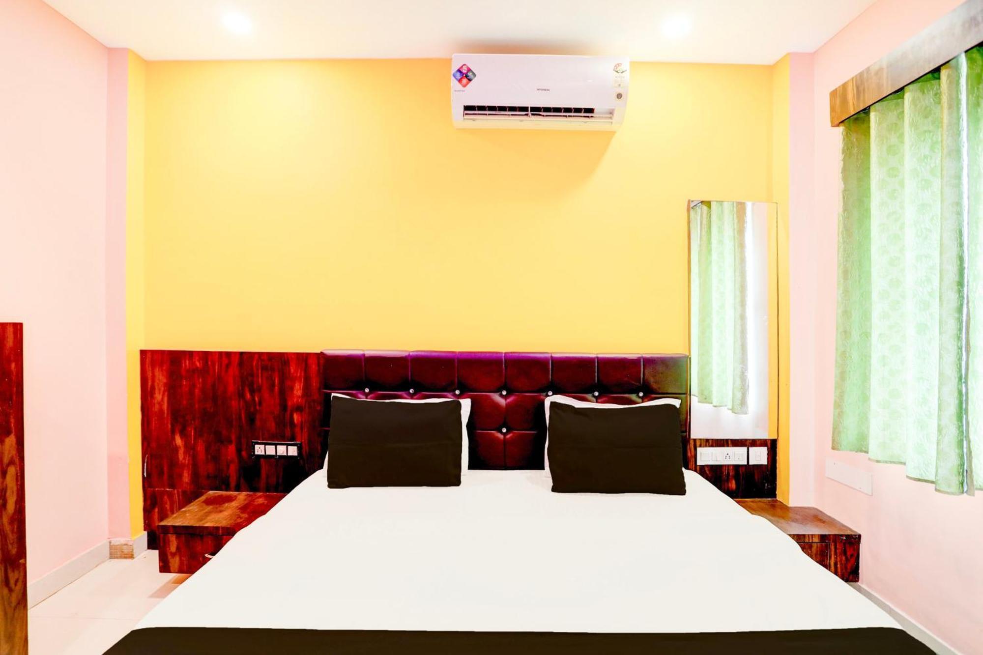 Hotel O Jagdish Palace Puri Bagian luar foto